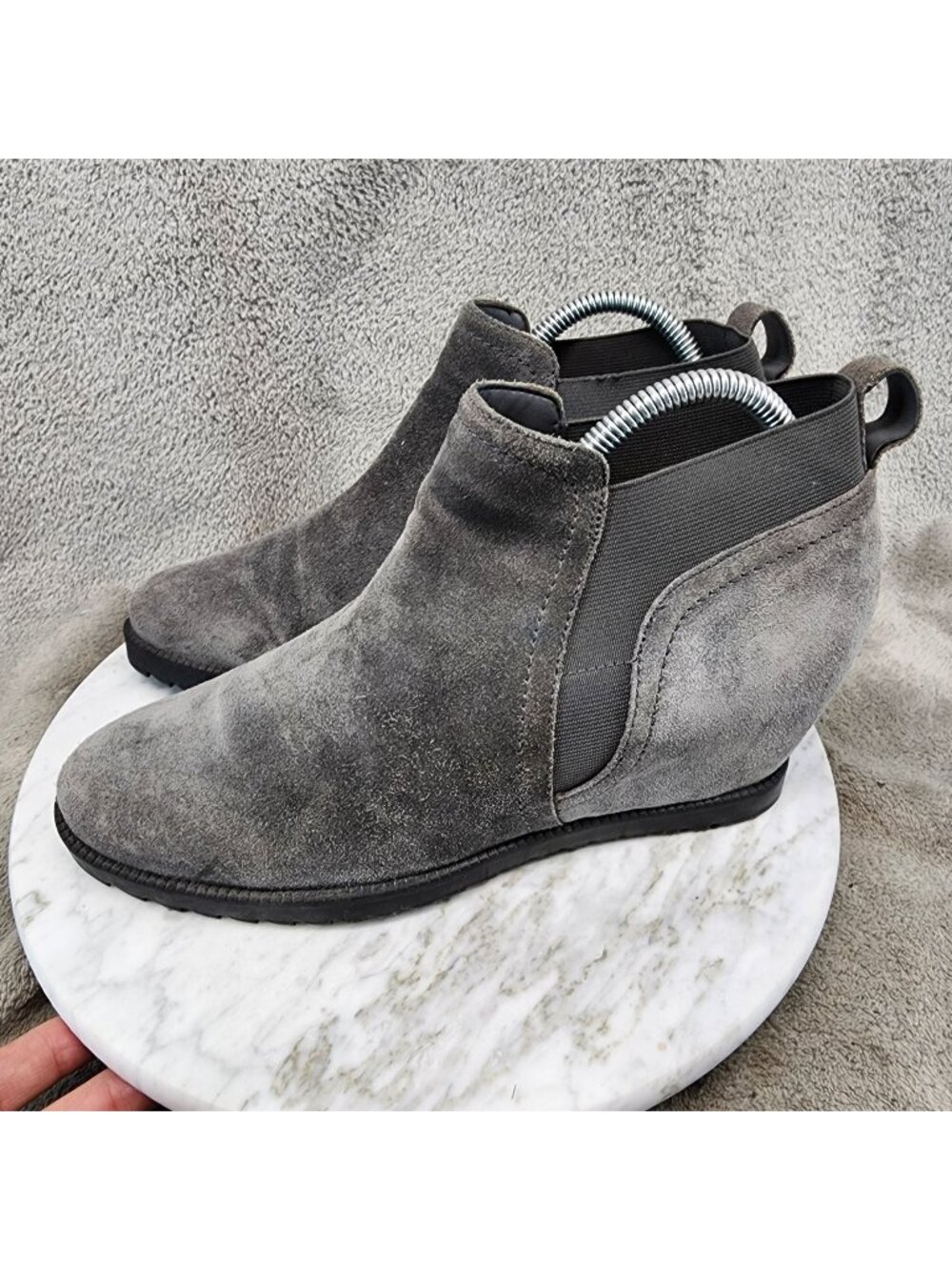 Naturalizer Shoes Womens Size 8.5 Gray Suede Darna Hidden Wedge Boots *Read*